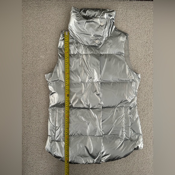 EUC Athleta Silver Puffer Vest - Picture 3 of 7